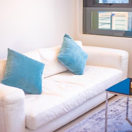 16 On Bree Luxury Studio Apartment With City Mountain Sea Views Cape Town Exterior photo